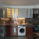 California Complex Apartment