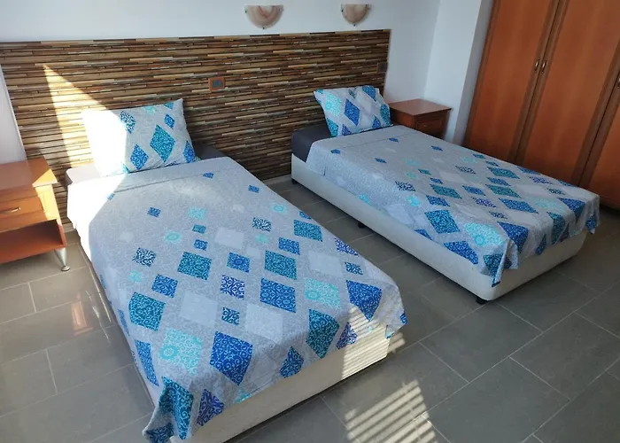 California Complex Sunny Beach