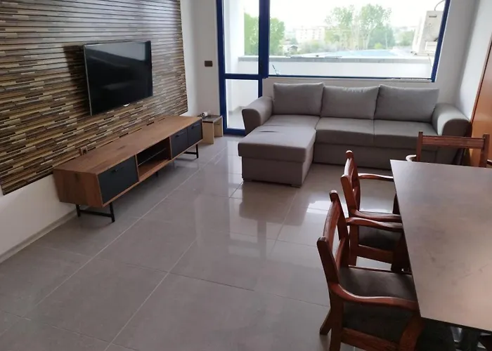 California Complex * Slantschew brjag